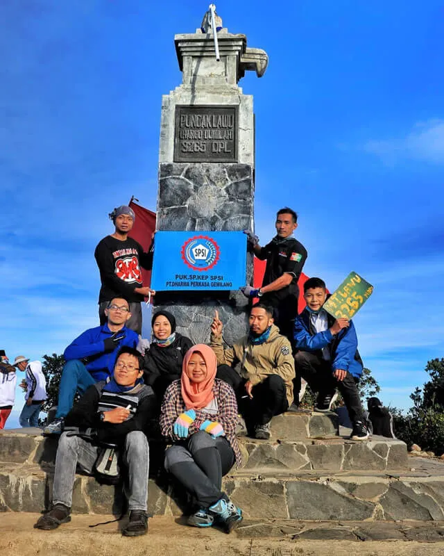Paket Pendakian Gunung Lawu